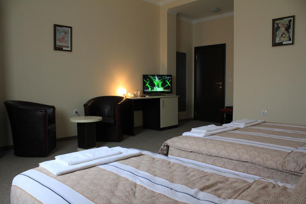 Hotel Feniks Požarevac חדר תמונה